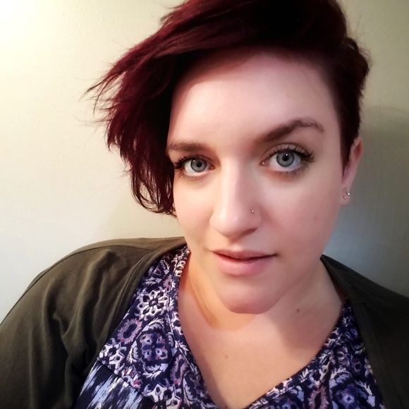 Meet your Posher, Adele - Picture 1 of 1